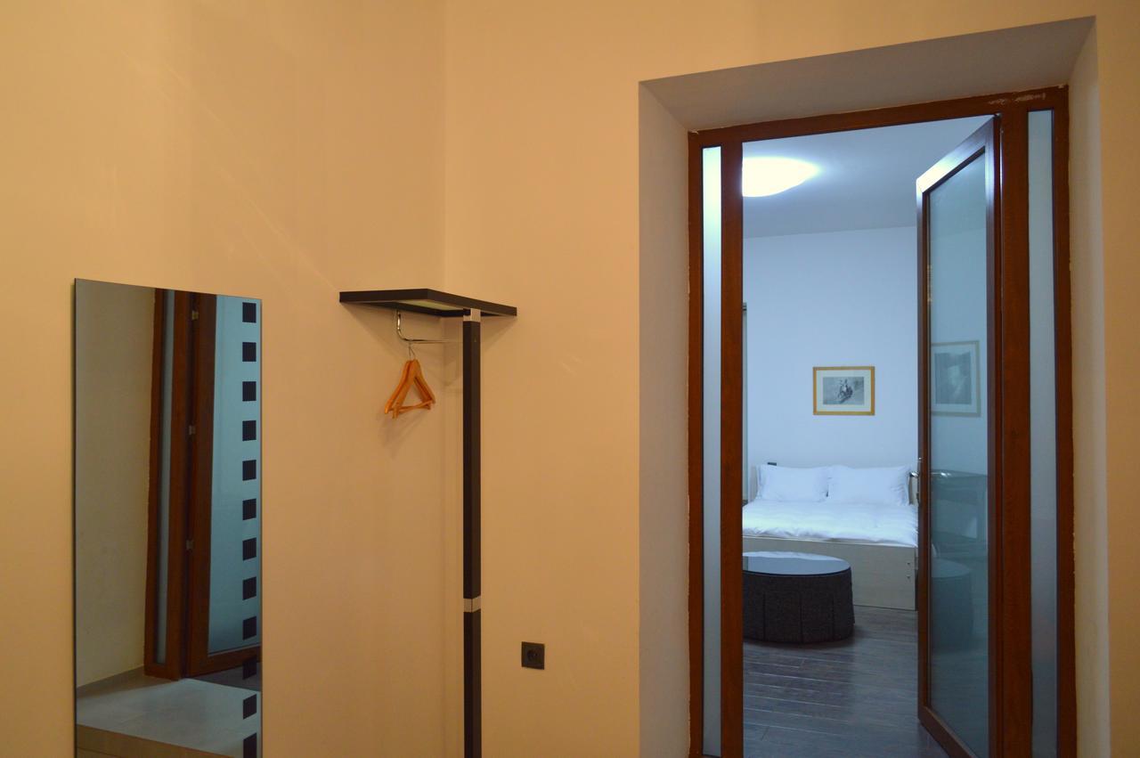 Deluxe Apartment Tbilisi Exteriör bild